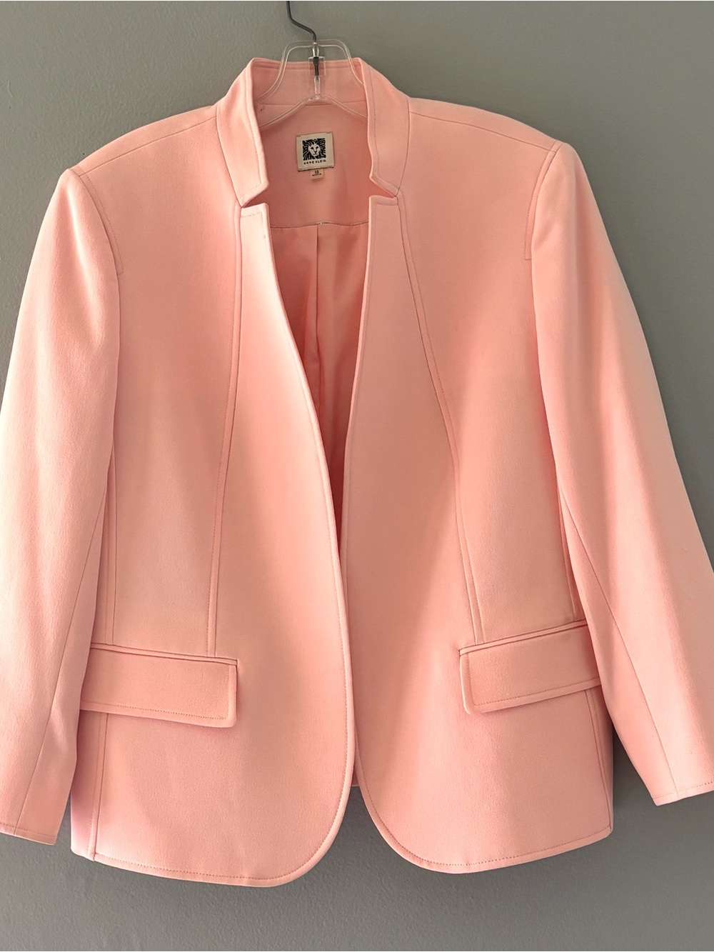 Anne Klein Open Front Sz 10 Pink Collarless Split Neck Jacket EUC